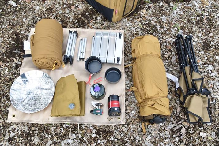 u\LvX^[gpbP[WvɊi[Ă10̃ACeBeACȅڍׂ͉L̓ŏЉI