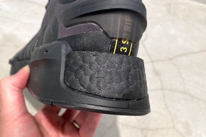 ~bh\[ɂ͓ЃjOV[YłȂ݂̃NbVjOeNmW[uBOOSTv̗pBɖ{fł́ÃI[o[CTPŨP[W݂A萫Ă܂