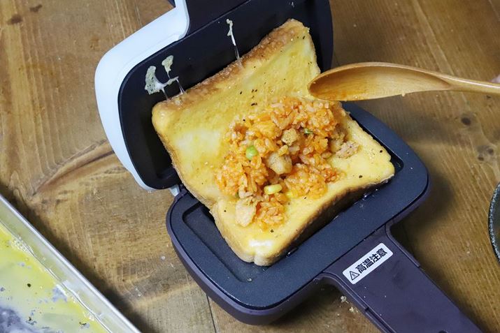  ⓀHĩ`LCX𓀂āAt݂̐pɃhƂ̂܂