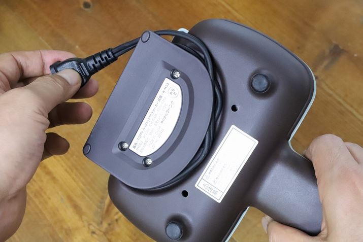 {̂RpNgȂ̂ŁAP[uĂ܂Ύ[͖Ȃ