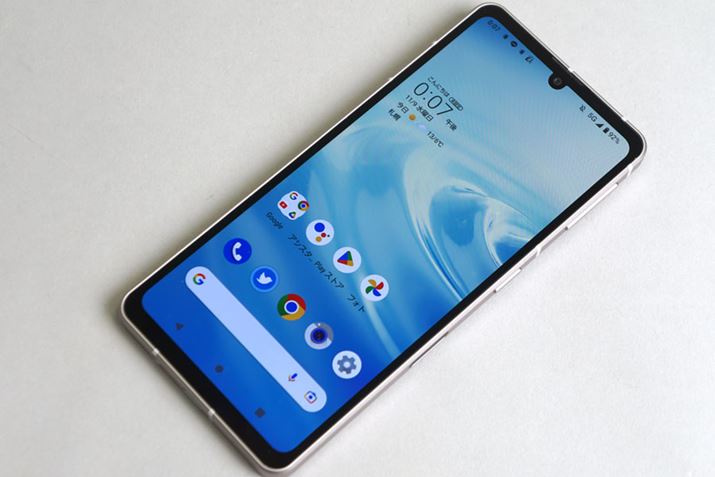 ̐iƂĂ͏߂̃fBXvCBNAŃNẐȂ掿́uAQUOSvV[Yɋʂ