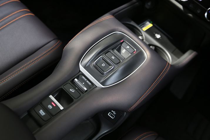 uZR-VveFHEVf̃nCfbLR\[