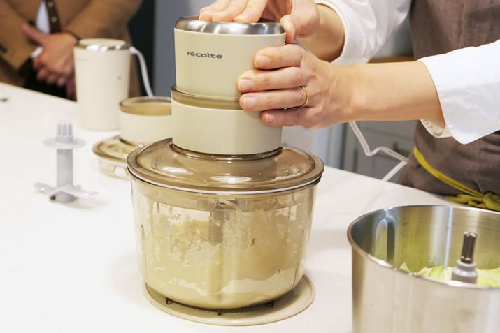 āA˃p[cgĔ܂傤B˃p[ćAu[hAăp[cƂ̓Vtgi{̂ƃu[hȂǂ̃A^b`gڑ鎲̕j̑قȂȂɍ킹ĉ]xIɐ؂ւdlB˃p[cgṕA1,100]/Ƃᑬŉ]܂