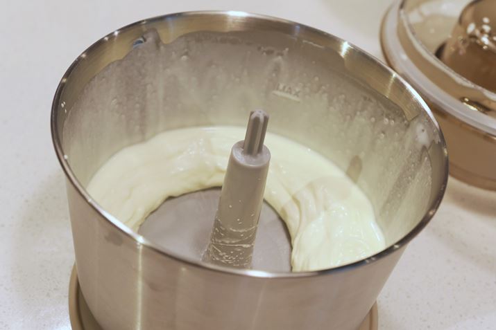 zCbvN[10`20bŊBN[̗₽xŃXeX{E₽Ȃ̂ŁAzCbvN[_Ɏdオ܂B1xɍzCbvN[̗ʂ200`600ml