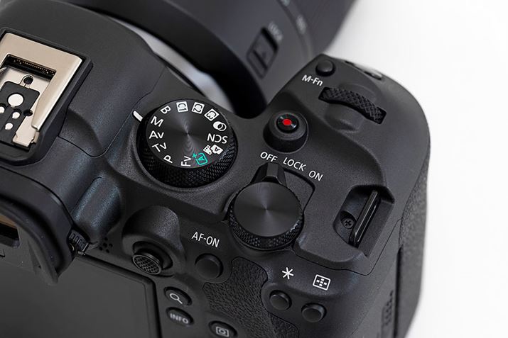 dXCb`̓o[ŁAuTudq_C2v̏㑤Ɉڐ݂ꂽBOFFALOCKAON؂ւ