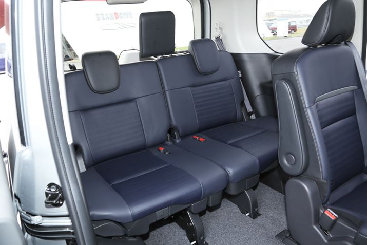 V^uZiv3ڃV[giLUXIONj