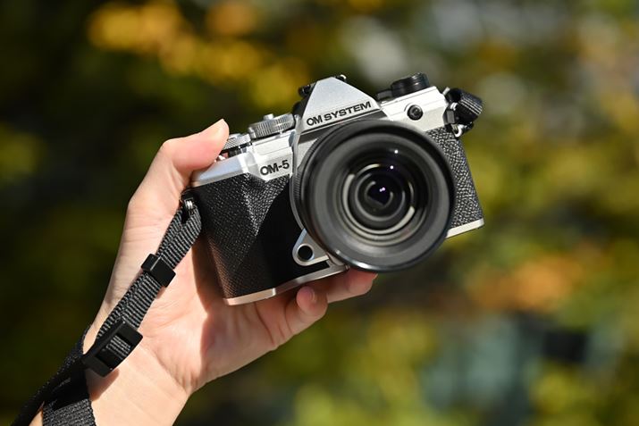 OMfW^\[VY2022N11Ƀ[XV~[XJuOM-5v