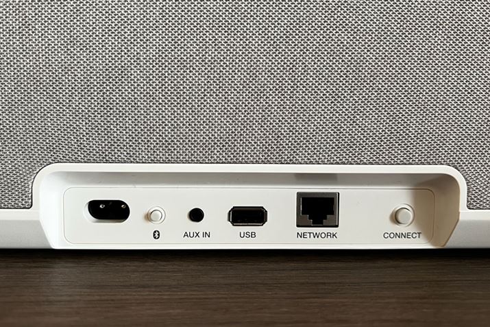 uDENON HOME 350vwʂ̒[qB IEEE 802.11a/b/g/n/acΉWi-FîقALLANڑɂΉ