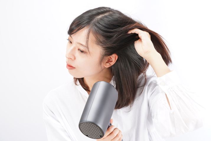 ̕\ʉxɂȂȂ悤ɕ߂ƂƂ́ÂɒԂ̂ł͂ȂƎvĂ݂܂A]fƂقڕς炸B~fBAwA̕M҂̏ꍇA330bŊ܂