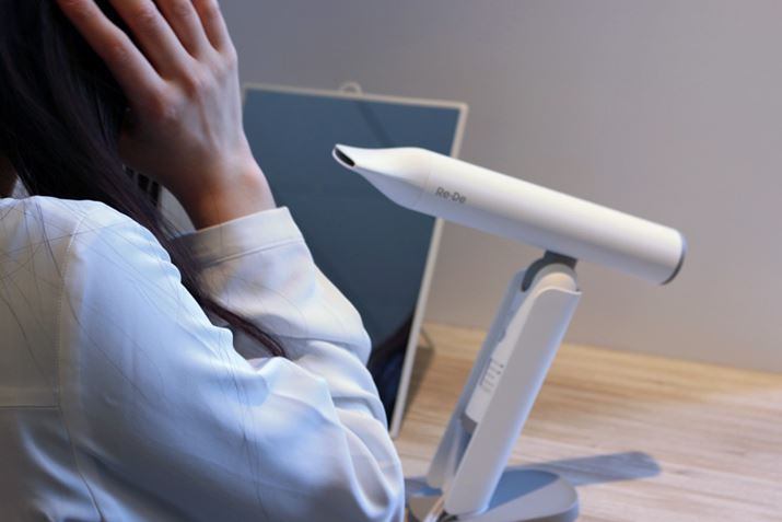 t̃X^hɃZbgāAnYt[Ŏgp邱Ƃł܂BwA}bT[WȂǂsȂ甯uȂhCvɂĂBwAhC[̊pxł̂ŁȀԂłg₷ł傤