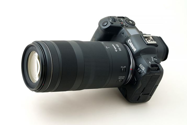 uRF100-400mm F5.6-8 IS USMṽTCY79.5iőaj× 164.7ijmmŁAdʂ͖635gBuEOS R5vƑgݍ킹Ă݂܂