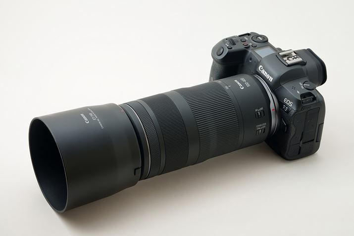 uRF100-400mm F5.6-8 IS USMvɃYt[huET-74Bv𑕒C[WBʔił