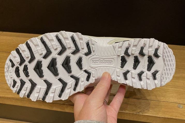 AEg\[ɂ͑ϖՑfށuNfX(Ndurance)v𑕔Bꂽϋv𓾂Ă܂