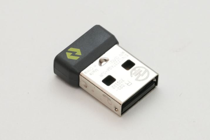 uLogi Bolt USBV[o[v͎i1,200~OBGg[ł邽ߏłRXg팸͂AWN[́uLogi Bolt USBV[o[v̓ɂBꂾuLogiBoltv̕yɗ͂ĂƂƂ낤