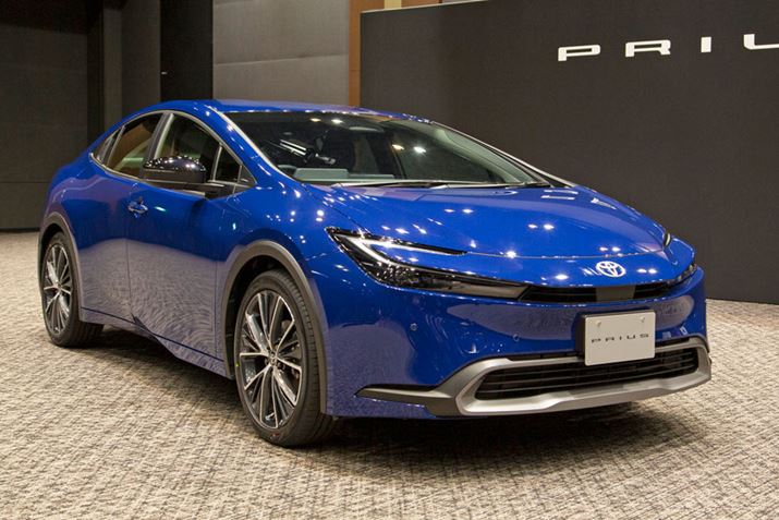 1.8L nCubh́A@lKINTOpԂɂȂB̂߁AfB[[Ȃǔ̔XŐV^uvEXvwꍇɂ́AKRI2.0L nCubh邱ƂɂȂ