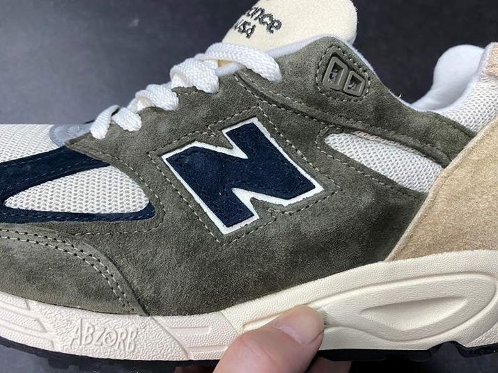 Abp[́AbṼCCx[XɁAsbOXLXG[h̃I[o[CɂRrl[Vō\BɁAAEghACXpCAꂽJ[O{AghvX