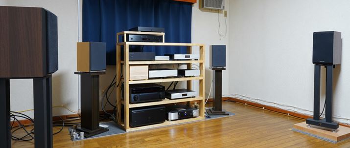 6.1ch̃Xs[J[ׂ͂DYNAUDIOifBiEfBIjiőĂAtguSapphirevATEhuEmit 20vATEhobNuAUDIENCE 52vATuE[n[uSUB600vƂ\BgbvXs[J[ɂ̓CNvX́uTD307MK2Av4{gpĂB}nAVvAvuCX-A5200vAtgXs[J[MOOÑXeIp[Avu860A v2vAȊÕ`l̓}n11chp[AvuMX-A5200vɐڑ\