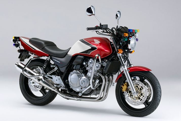 KԎdĺuCB400 SUPER FOURvi2017NfjBKŁuCB400 SUPER FOURvɐGAƋ擾AŏɏoCNƂẴ}VIԐlȂȂ悤