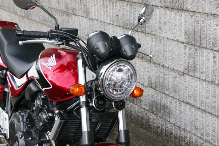 tH[NɊی^wbhCgƂI[\hbNXȃfUCBCgLED̗pĂ