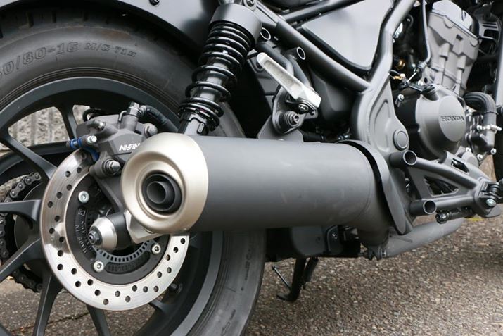 ߂̃}t[͐ɃCAEgAƎ̃VGbgɂЂƖ𔃂Ă