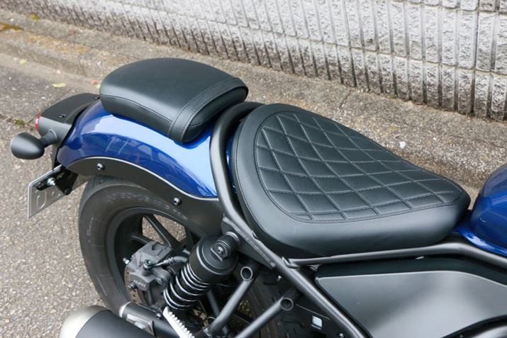 V[g͑OZp[g^CvBuS Editionvɂ̓Xeb`{ꂽ̂𑕔Ă