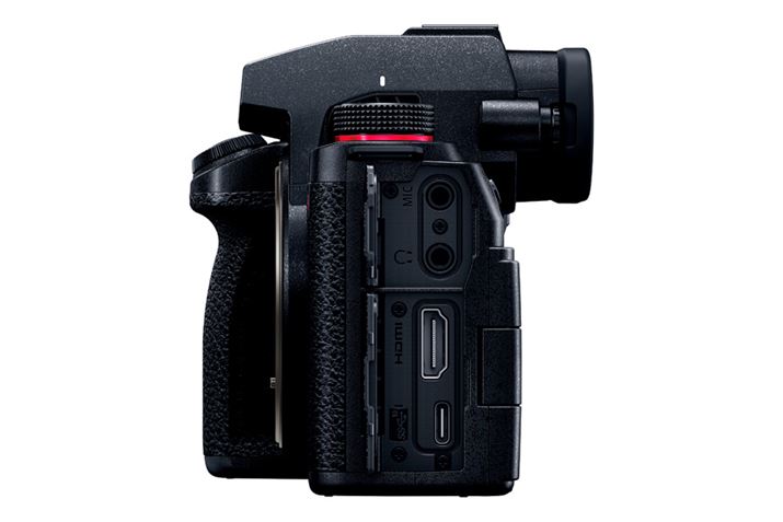 ʂ̃C^[tFCXނł́AHDMI[qType DType AɕύXĂ