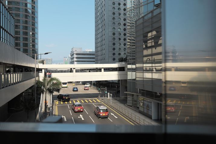 LUMIX S5IIALUMIX S 20-60mm F3.5-5.6A33mmAF4.3A1/1000bAISO100AWBFVAtHgX^CFL.NVbNlIBeʐ^i6000×4000A8.6MBj