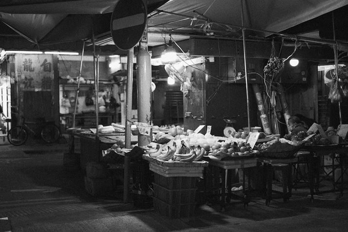 LUMIX S5IIALUMIX S 50mm F1.8AF1.8A1/60bAISO160AWBFVAtHgX^CFL.mN[Di jBeʐ^i6000×4000A13.6MBj