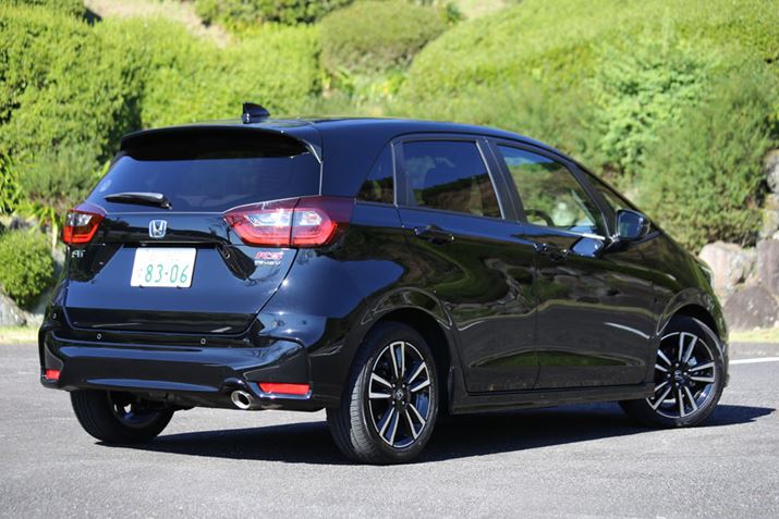 utBbg eFHEV RSṽAGNXeA