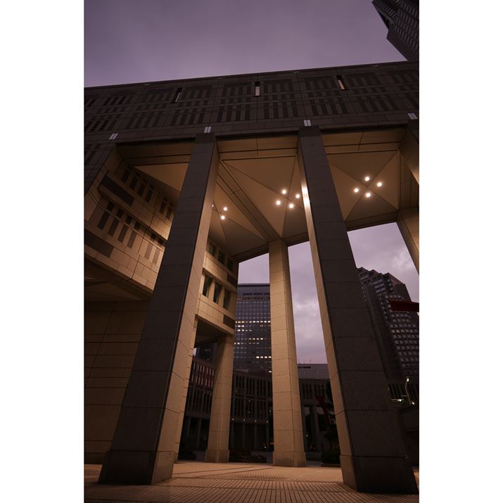 LUMIX S5ALUMIX S 18mm F1.8AF1.8A1/60bAISO160AWBFFxݒi10000KjAtHgX^CFiBeʐ^i4000×6000A8.5MBj