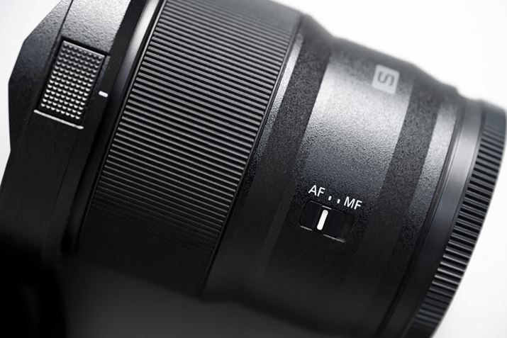 쐫̓VvŁAXCb`ނAF/MF̐؂ւ̂