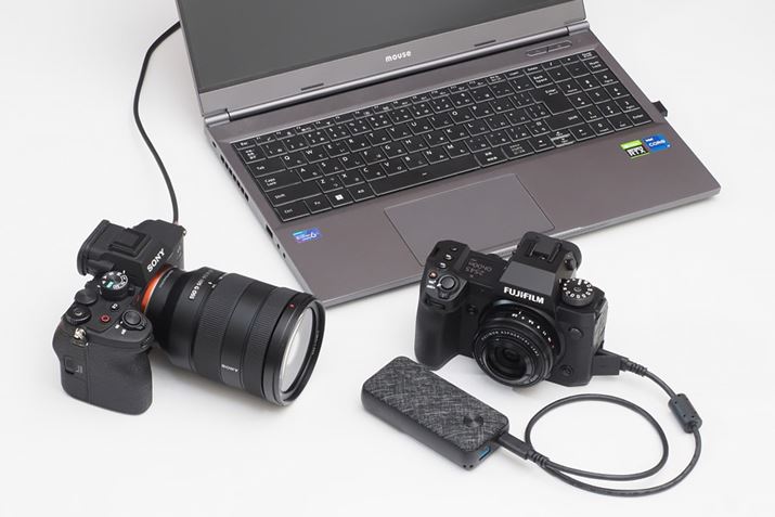 USB Type-C[q̗pfW^JĂ܂A̎gɂ͈ӊOȗƂ܂