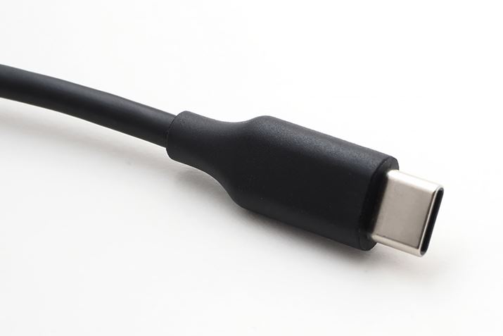 ͉̉ƓdɕtĂUSB2.0̃P[uB֗Ȃ̂Ŏg܂킵Ă܂AfW^JŎgƁcc