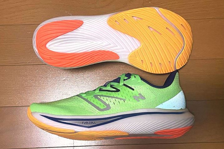 j[oXut[GZ x v3v́uO[viiԁFMFCXMM3j