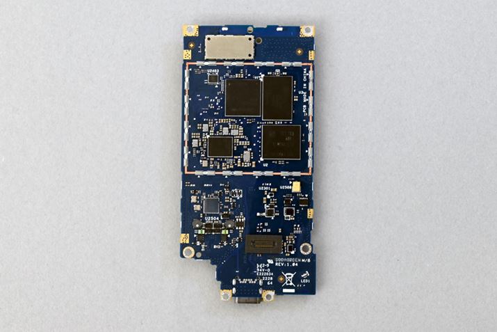 AiOubNփfW^ubN̉ey΂Ȃ悤ɁAꂼ̃ubNƕCAEg̗p