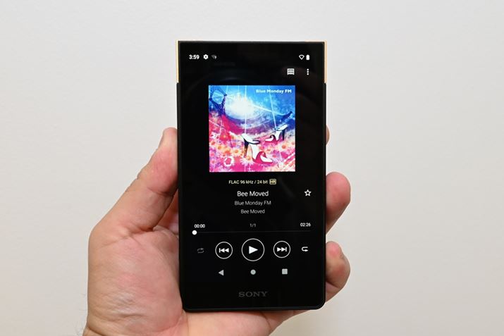 uNW-ZX707vɎƂBɃp[cƋl܂Ă邽߁AƂd