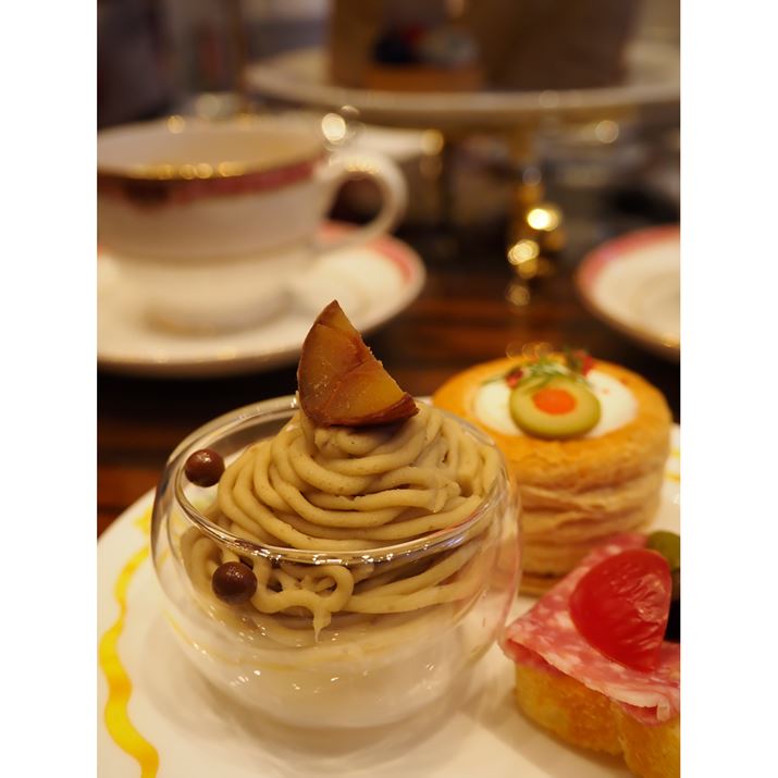 PEN E-P7AM.ZUIKO DIGITAL ED 14-42mm F3.5-5.6 EZAiDAEA20mmi35mmZ40mmjAF4.2A1/40bAISO1000AzCgoXFI[gAdオݒFJ[vt@CBeʐ^i3888×5184A10.3MBj