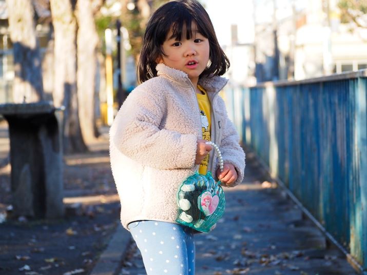 PEN E-P7AM.ZUIKO DIGITAL ED 40-150mm F4.0-5.6 RAiDAEA74mmi35mmZ148mmjAF4.7A1/640bAISO800AzCgoXFI[gAdオݒFVivid