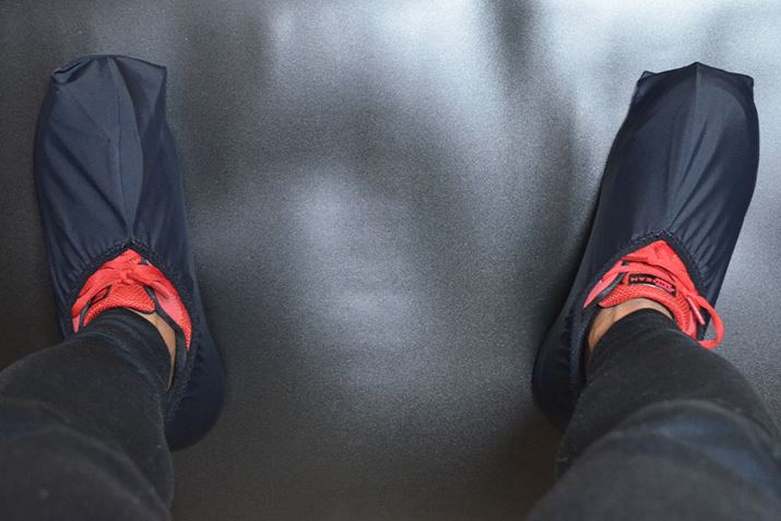 t̃V[YJo[𑕒ƂȂ芊̂ŁAEFCgčsۂ͓]|Ȃǂɏ\ӂ܂傤