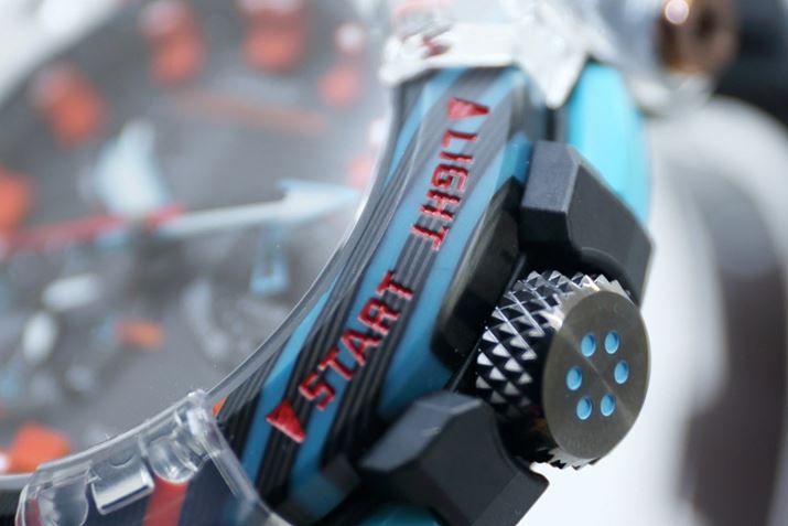 悭ڂÂ炷ƁAP[XfނV[gɐςݏd˂Ă邱Ƃ킩