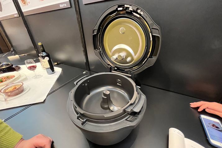 uI[gNbJ[ṽt^JlqBȂׂ̒ɉHtĂẢH]ēȂׂ̒̐Hނ܂