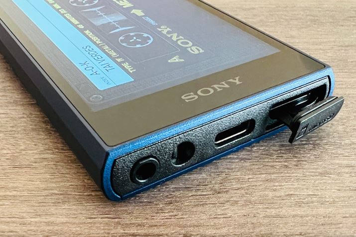 ʂ3.5mmCzWbNeC^[tFCXW߂Ă̂AuNW-A100vV[YƓl