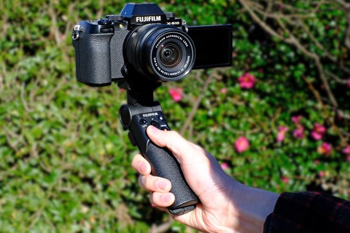 uXV[Yvp̎OrObvƂēoꂵuTG-BT1vBuX-S10vȂǂgݍ킹ĎgĂ݂