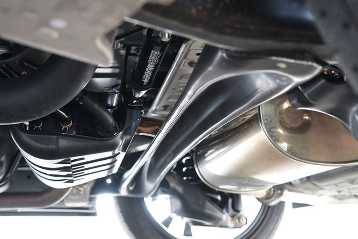 ԑ̂ɔUzAnhOƃRtH[g߂ʂ̍uptH[}X_p[vBʐ^ɌuvŜp[cłB^]D̃hCo[ɂ͋߂K{ACeIOQ{143,000~