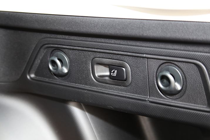 utHX^[v́A׎烊AV[g|o[Ăĕ֗