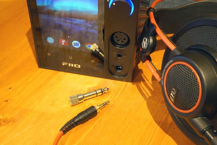 Oʂ̃wbhzo͂͑S3nB͕ϊA_v^[gp6.3õAoXڑA4.4ooXڑ4sXLRoXڑɂpłA1őʂȐڑ@y߂