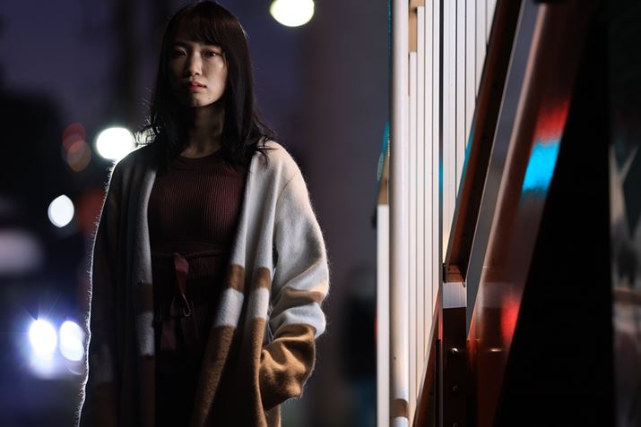 X̓C~l[VX̌gĎBĂ݂ĂyB̍ł́AVb^[Xs[h1/8b܂ŒႭȂAኴx̂܂܃uɎBꂽBJl邭Au␳@\Ă邩炱Bełʐ^EOS R3ARF135mmF1.8 L IS USMAF1.8A1/8bAISO100AzCgoXFFuAsN`[X^CFiBeʐ^i6000×4000A6.5MBj