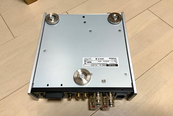 TEACƎ3_x@\AuStress-less Footv̗p