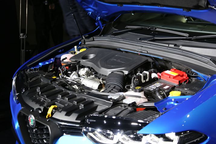 ugi[ṽp[gĆA160PS̐VJ1.5L4C^[{GWɁA20PS48VdC[^[gݍ킳