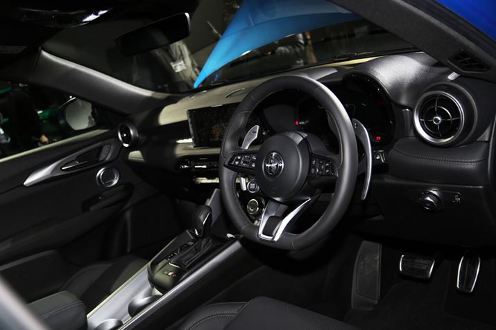 ugi[ṽCeA̓ubNŁA㎿ȃRbNsbgւƎdグĂ